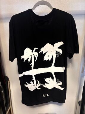 RTA Black Tee with White Palm Tree Graphic Size S New